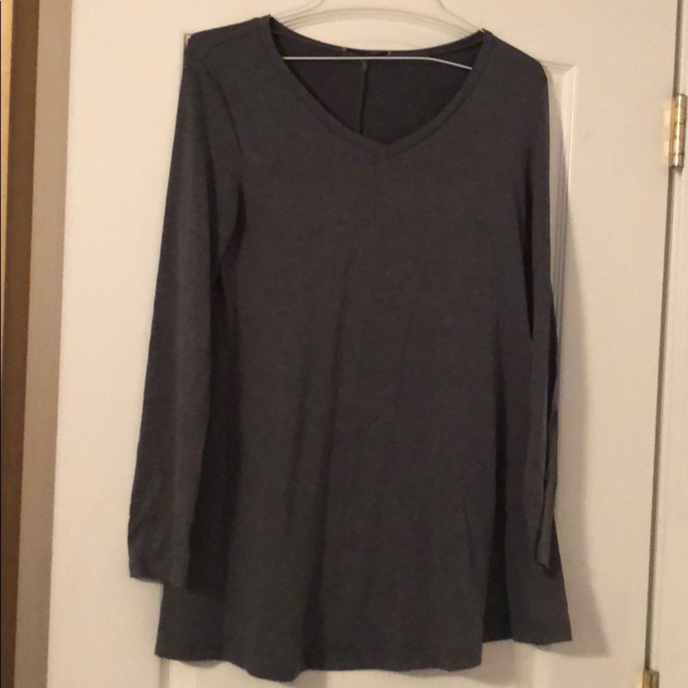 Moises Medium Long Sleeve T-Shirt Dress